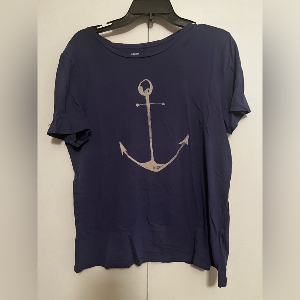 Old Navy relaxed tee